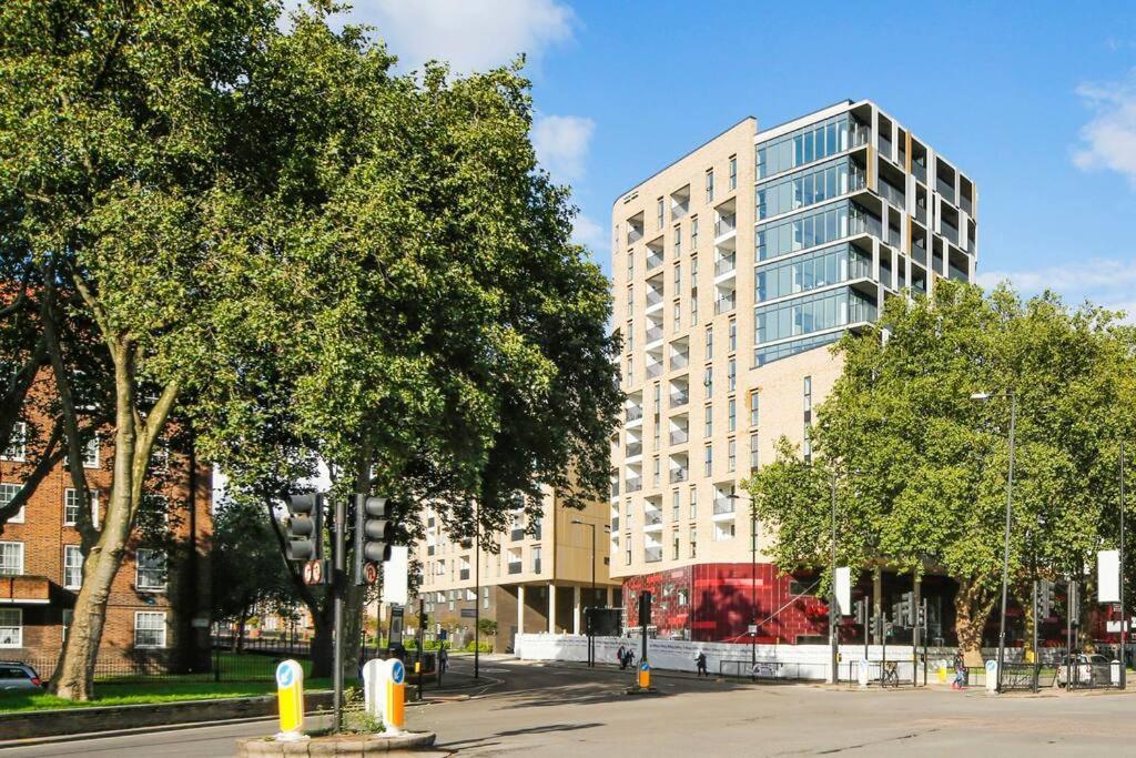 Cool Dalston Studio With Balcony And Gym Διαμέρισμα Λονδίνο Εξωτερικό φωτογραφία