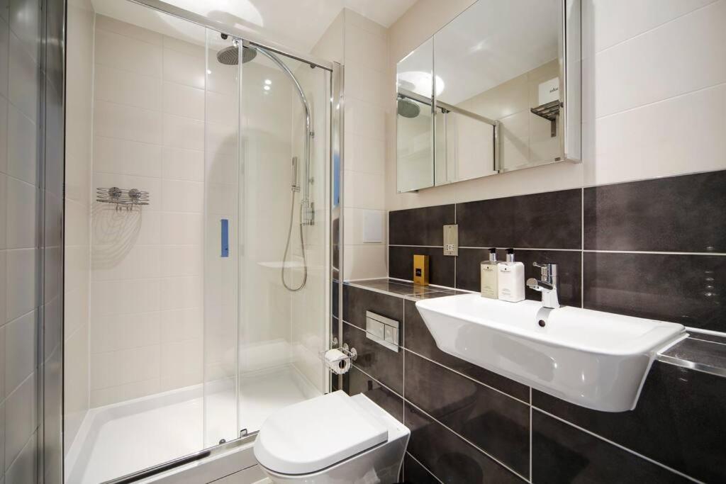 Cool Dalston Studio With Balcony And Gym Διαμέρισμα Λονδίνο Εξωτερικό φωτογραφία